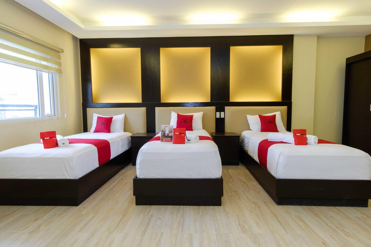 Hotel Reddoorz Premium Near Trinoma Quezon City Zewnętrze zdjęcie