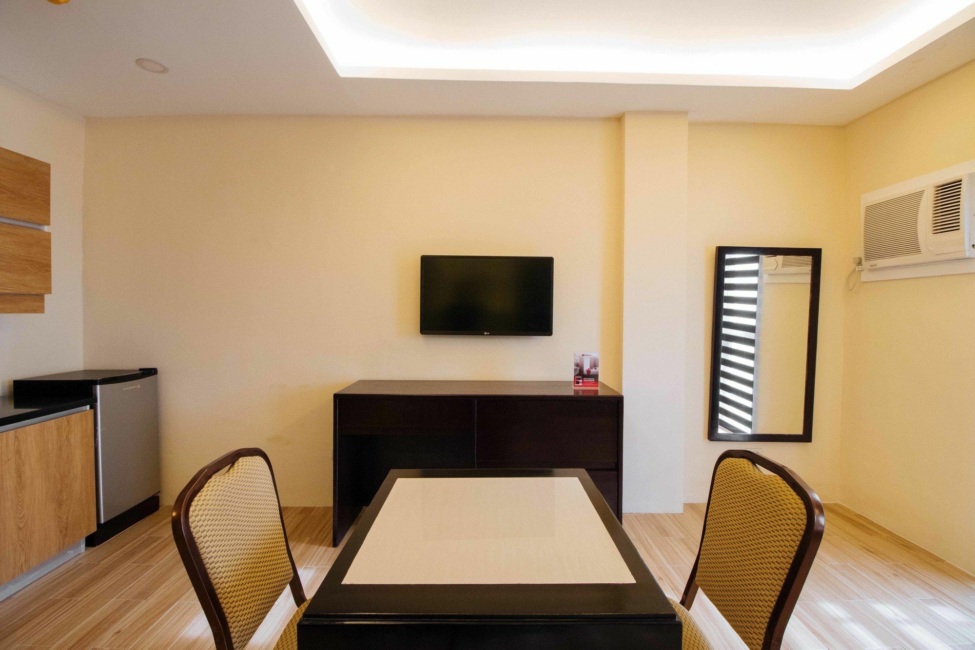 Hotel Reddoorz Premium Near Trinoma Quezon City Zewnętrze zdjęcie