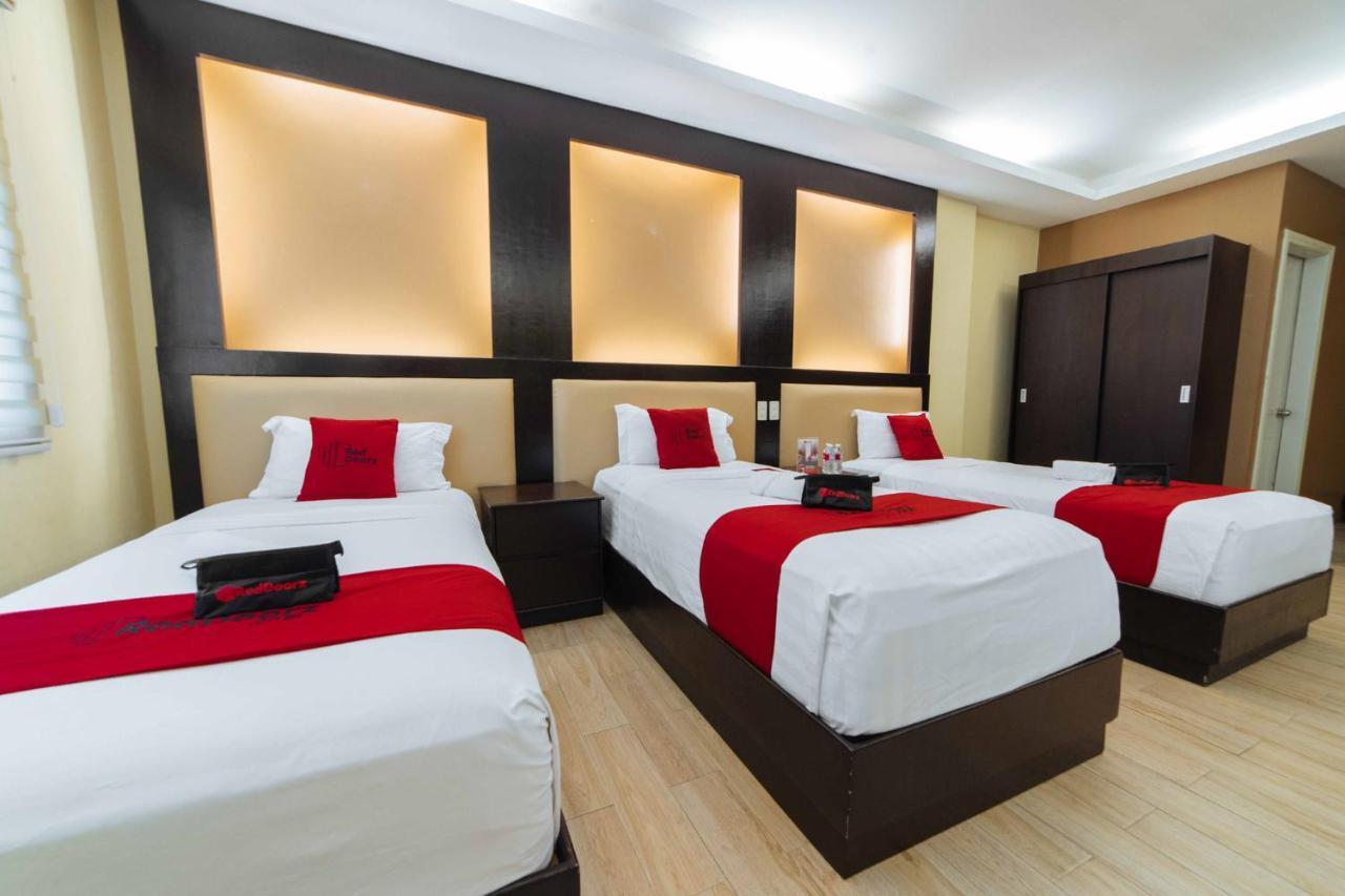 Hotel Reddoorz Premium Near Trinoma Quezon City Zewnętrze zdjęcie