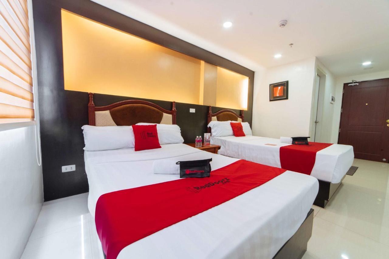 Hotel Reddoorz Premium Near Trinoma Quezon City Zewnętrze zdjęcie