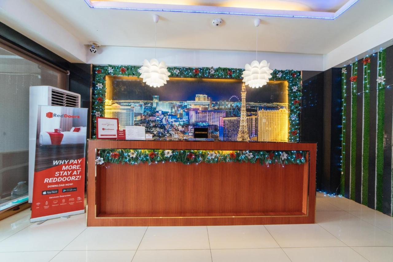 Hotel Reddoorz Premium Near Trinoma Quezon City Zewnętrze zdjęcie