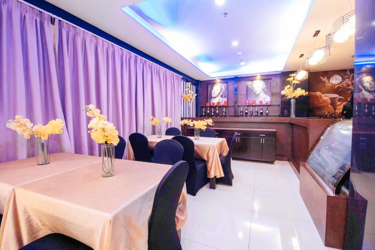 Hotel Reddoorz Premium Near Trinoma Quezon City Zewnętrze zdjęcie